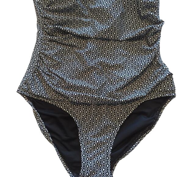 NWT DKNY Swimsuit, Removable Straps, S - Picture 3 of 10